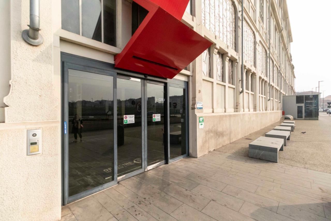 Dora Riverside Modern Apartment With Private Parking Turín Exterior foto