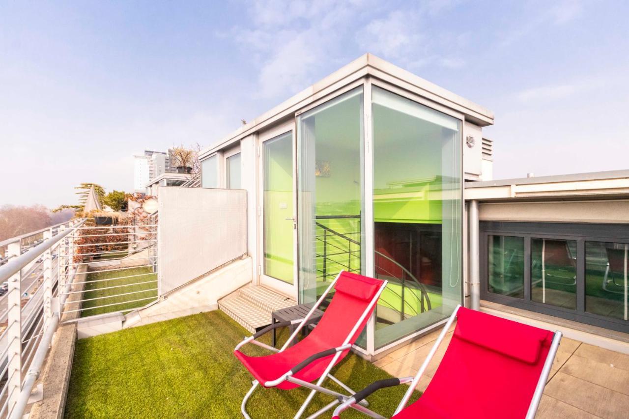 Dora Riverside Modern Apartment With Private Parking Turín Exterior foto